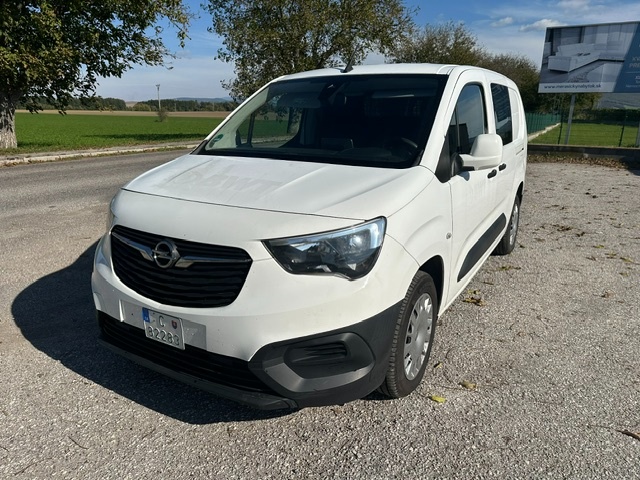 Combo Van  1,6 TDci+ dlha verzia