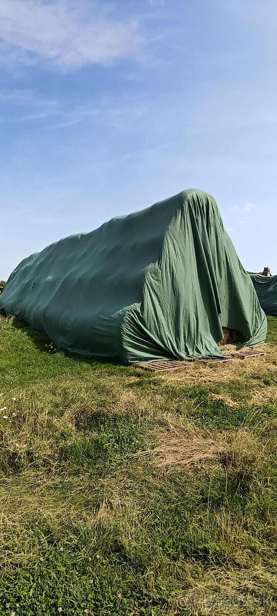 Seno, slama a lucerka