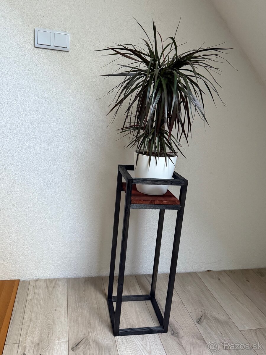 Stojan na kvety ´´