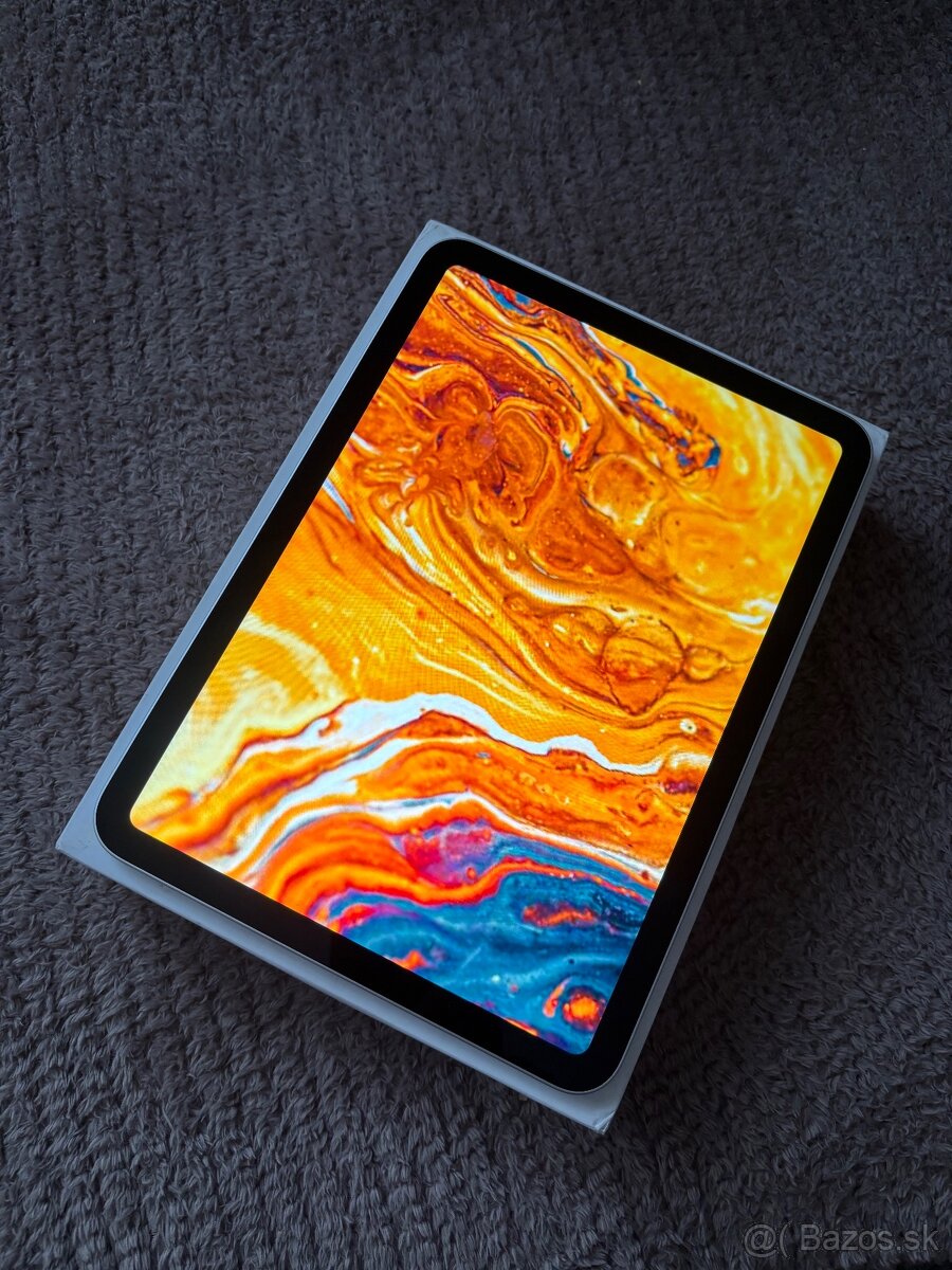 Apple iPad 256GB Wi-Fi Silver. Ako nový