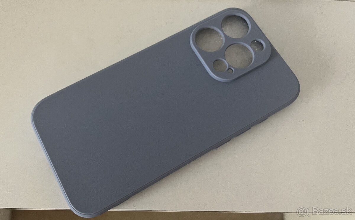 Obal na iPhone 16 pro fialový