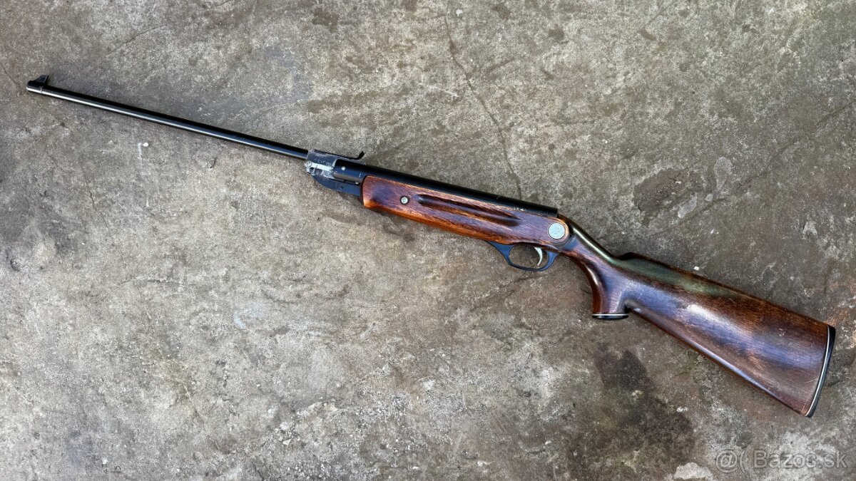 Vzduchovka IŽ-22
