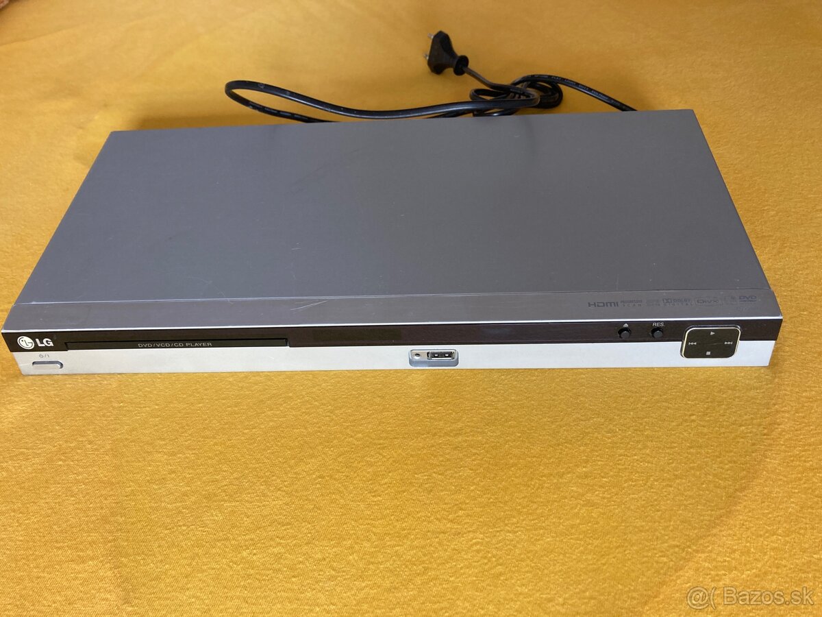 Predam DVD prehravac LG