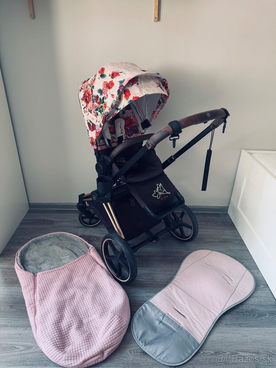 Športový kočík Cybex priam Spring blossom s príslušenstvom