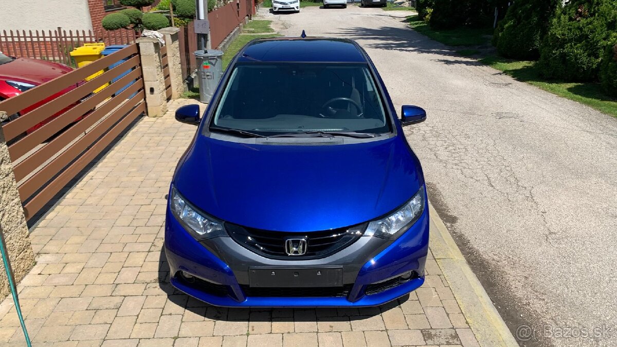 Honda Civic 2012 1.4 i-VTEC 109000 km