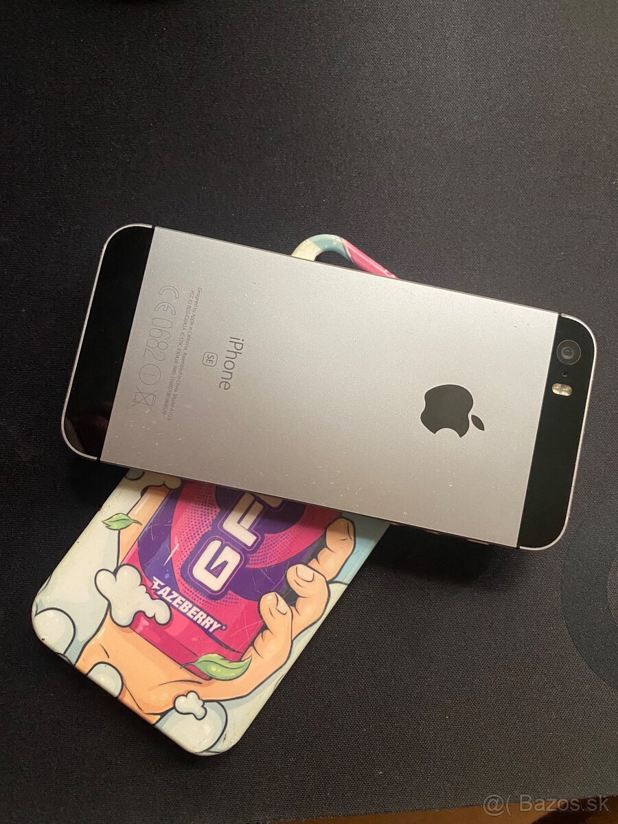 iPhone SE 2016