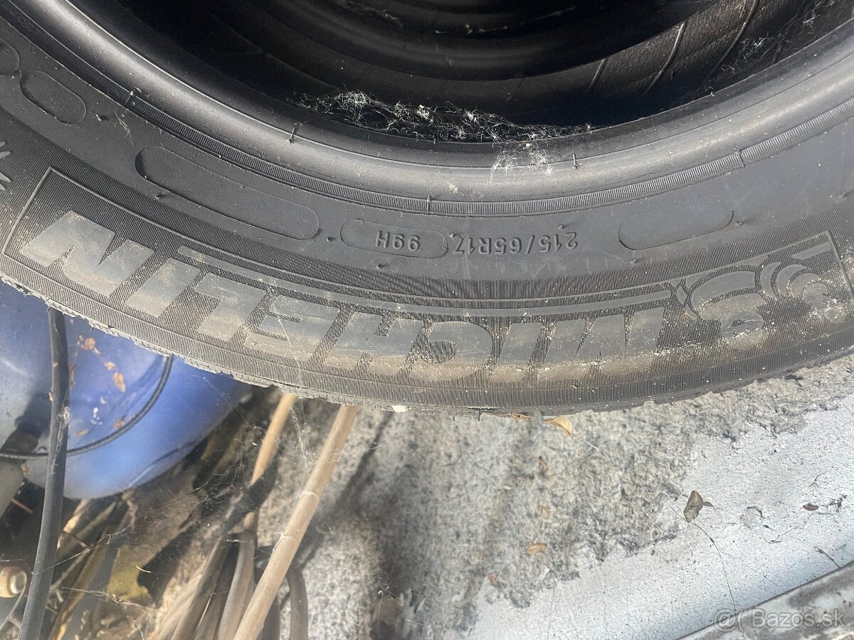 215 65 17 zimne Michelin