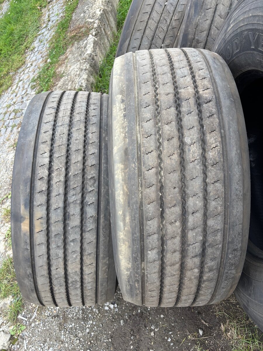 385/55R22,5 2ks Continental 2ks Matador DOT 2020