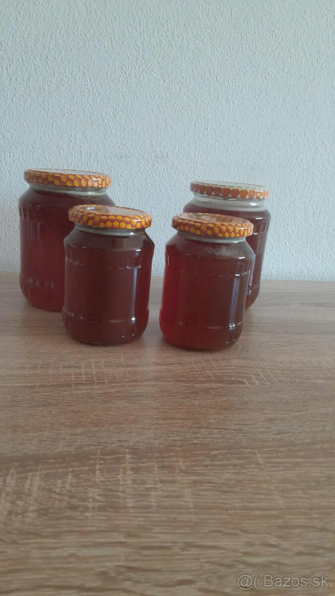 Lesný med a propolis