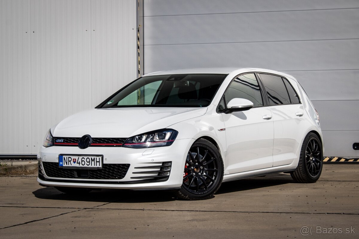 Volkswagen Golf 2.0 TFSI GTI DSG