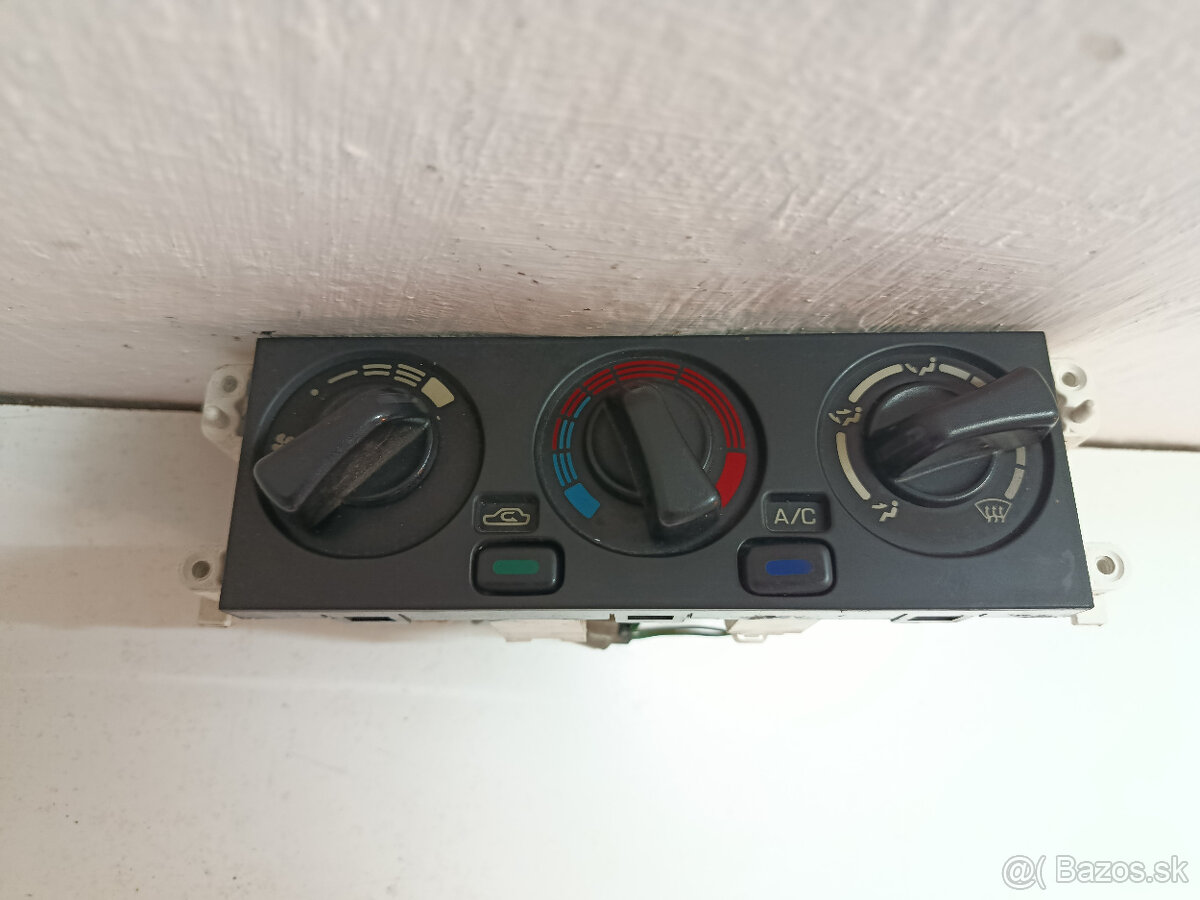 ovladanie kurenia nissan almera N15 30€