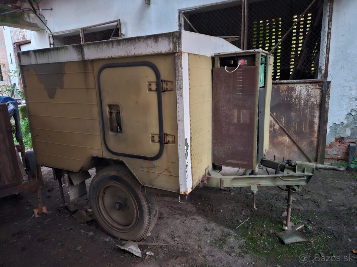 Vojenský prívesný vozík