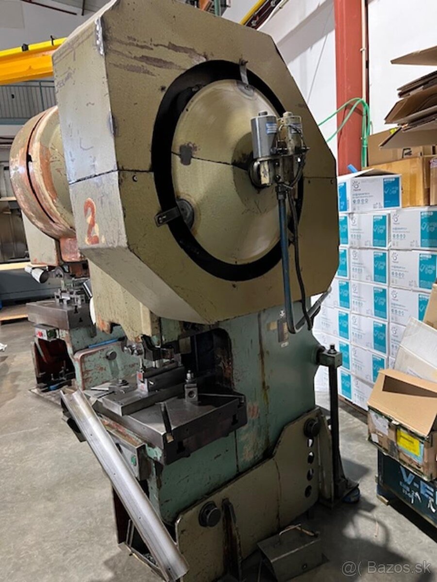 Výstředníkový lis Smeral LENP 40 A (7430)