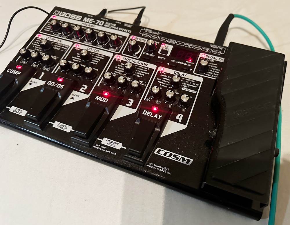 Gitarový multiefekt Boss ME-70