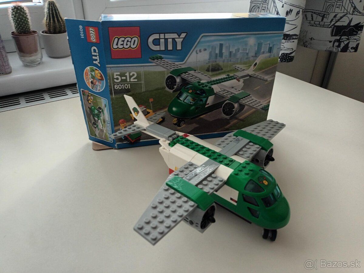Lego City 30101 Prepravné lietadlo-Použité