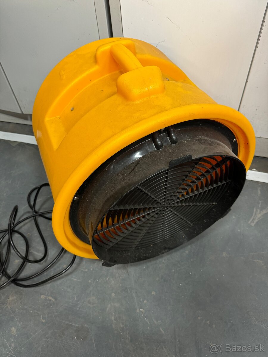 2x Podlahový ventilátor Master BL 8800