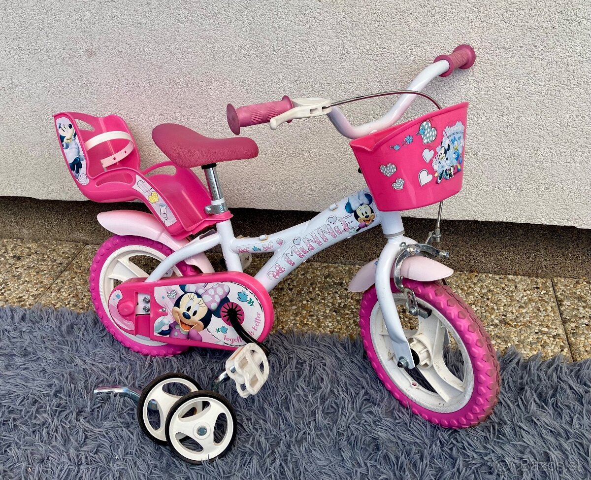 Dievčenský bicykel s pomocnými kolieskami "12