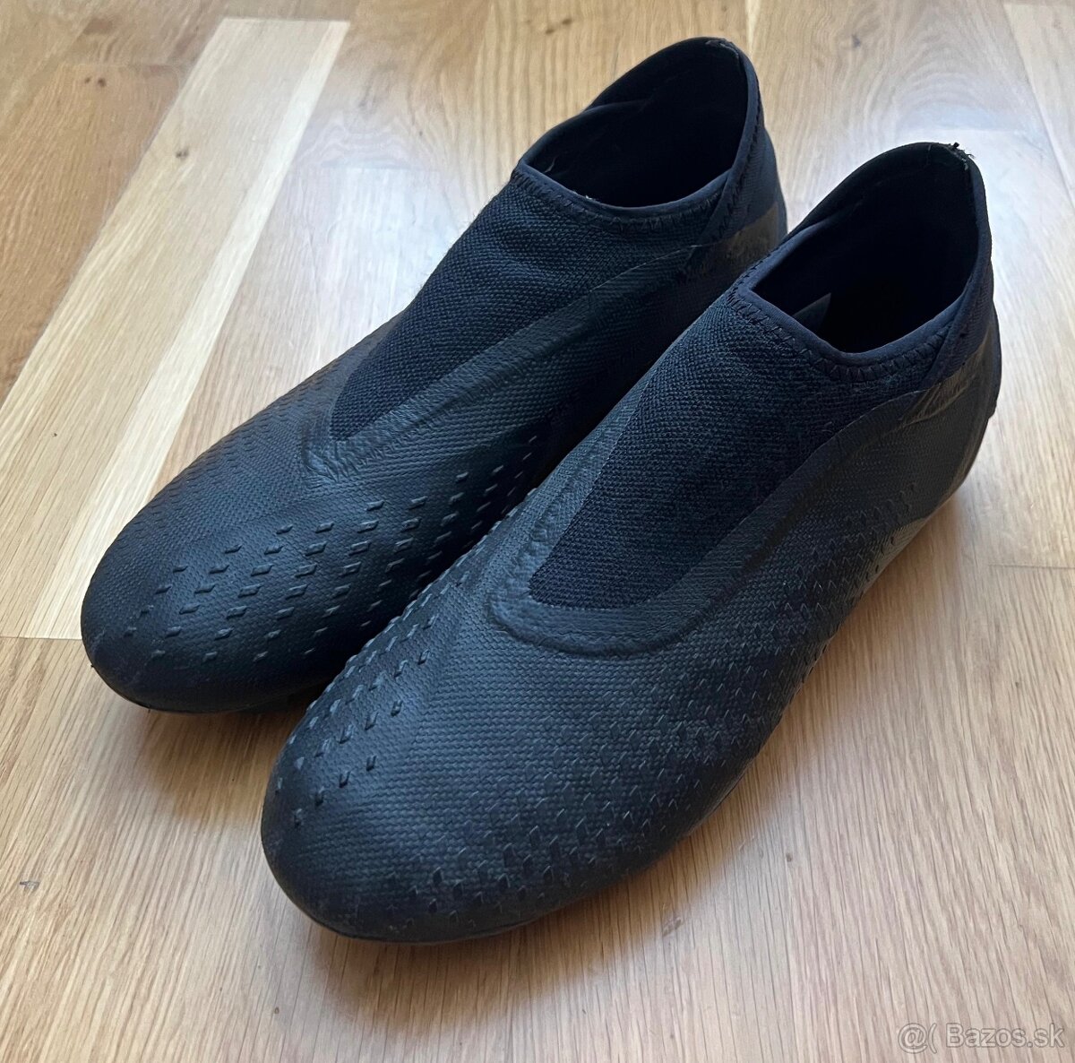 Predám juniorské kopačky Adidas / Predator, veľkosť 42