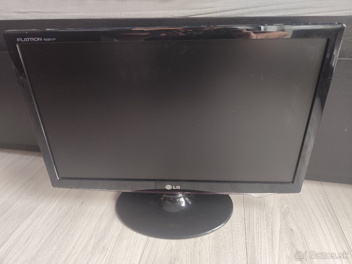 Predám LCD monitor LG W2261VP