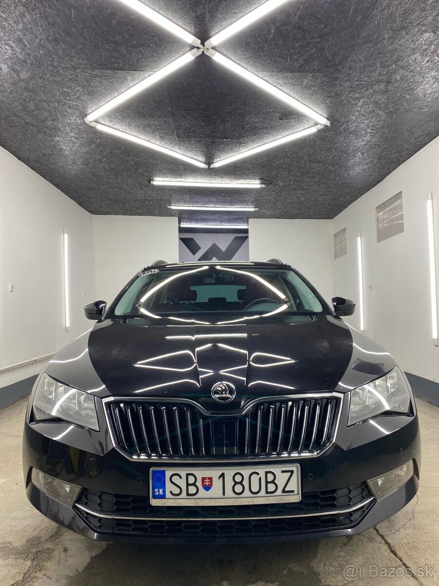Škoda Superb combi 3