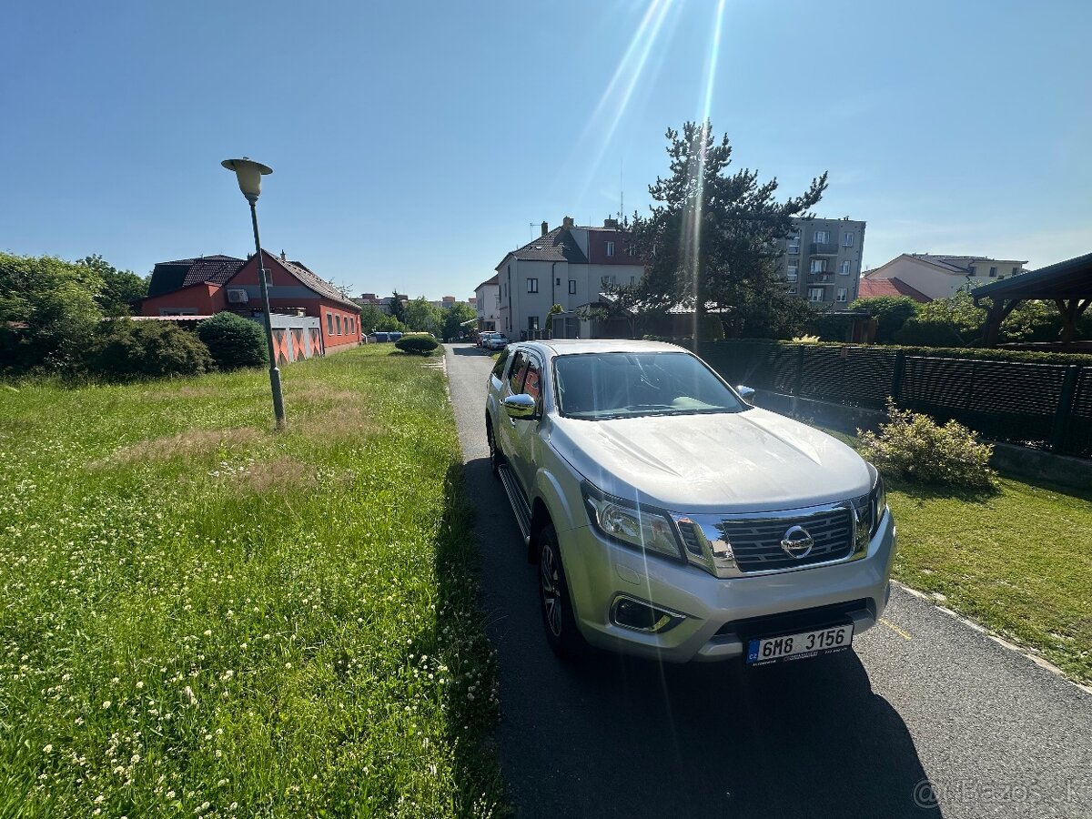 Nissan Navara 2.3D