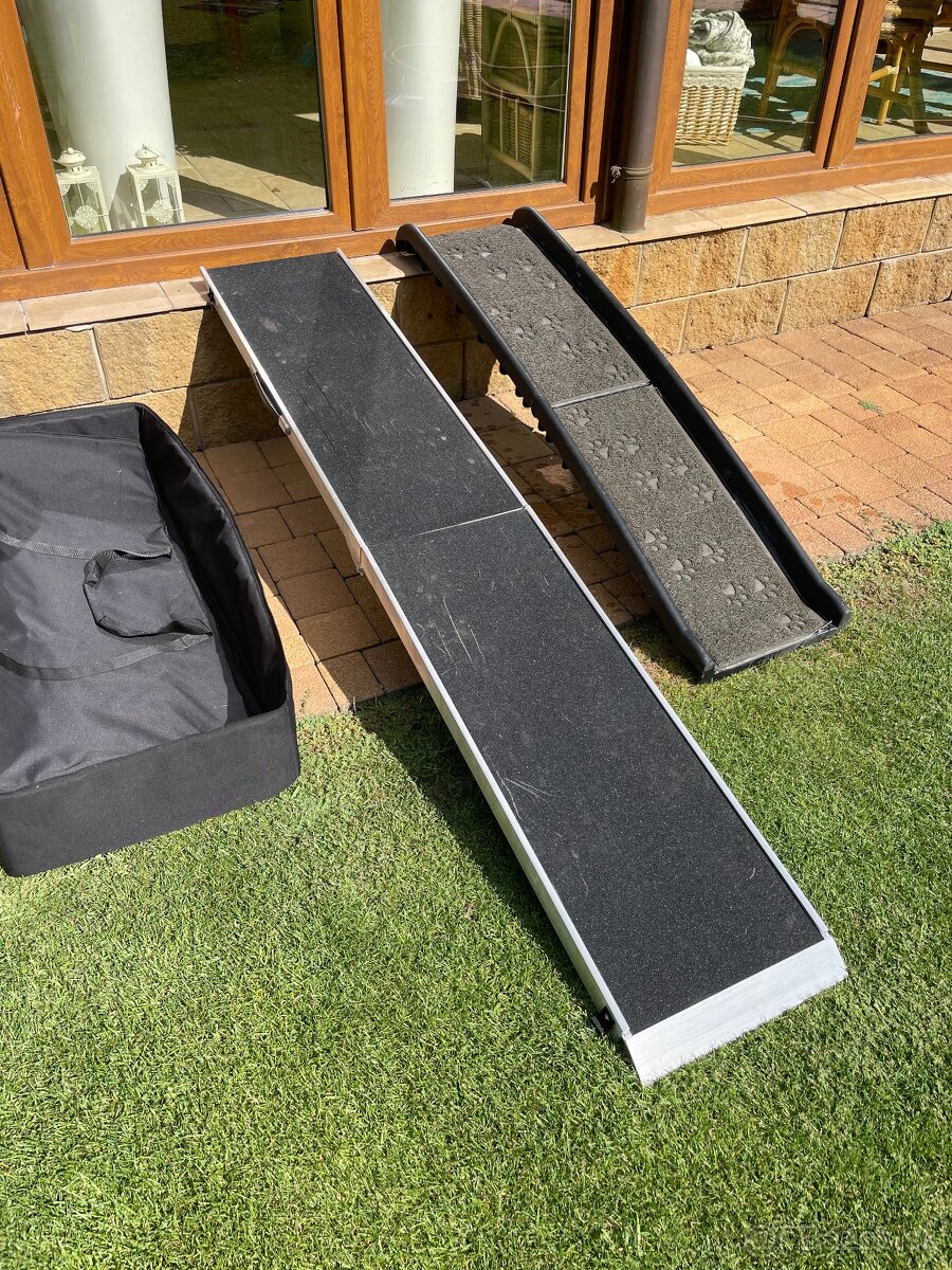 Nástupná rampa pre veľké psy