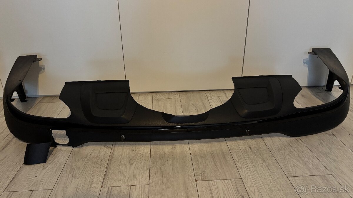 Zadný difúzor nárazníka Mercedes GLC