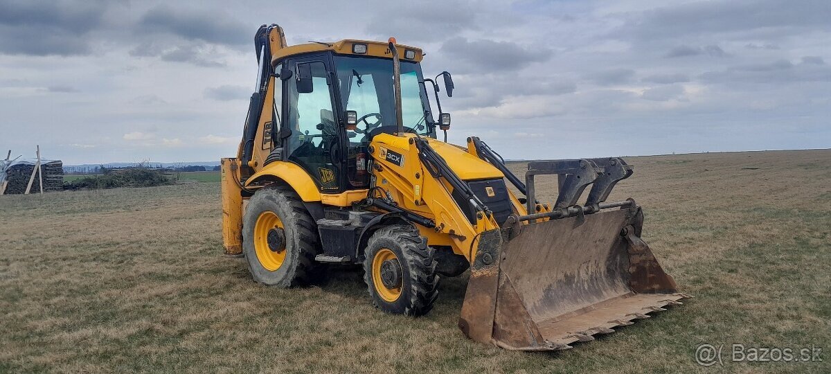 Kúpim JCB 3cx