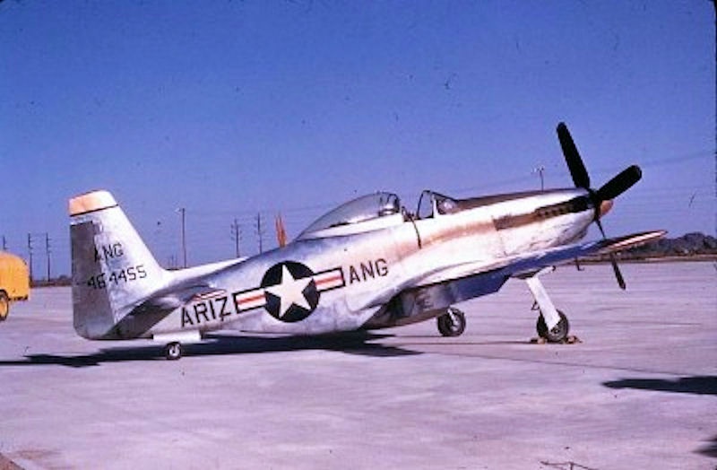 Predám plastikovy model P-51 H 1/48