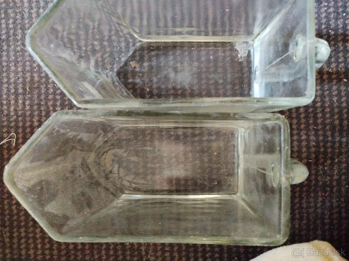 Sklené retro nádoby