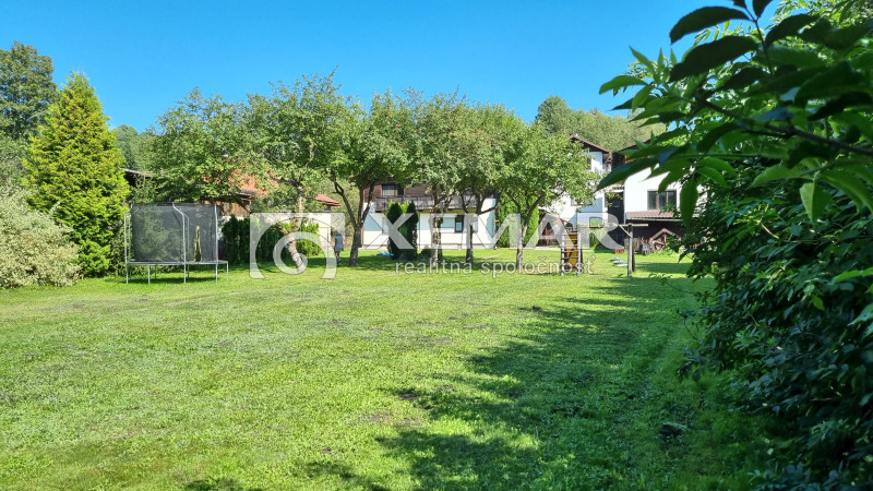 Predaj rodinný dom - Bystrá - exkluzívne