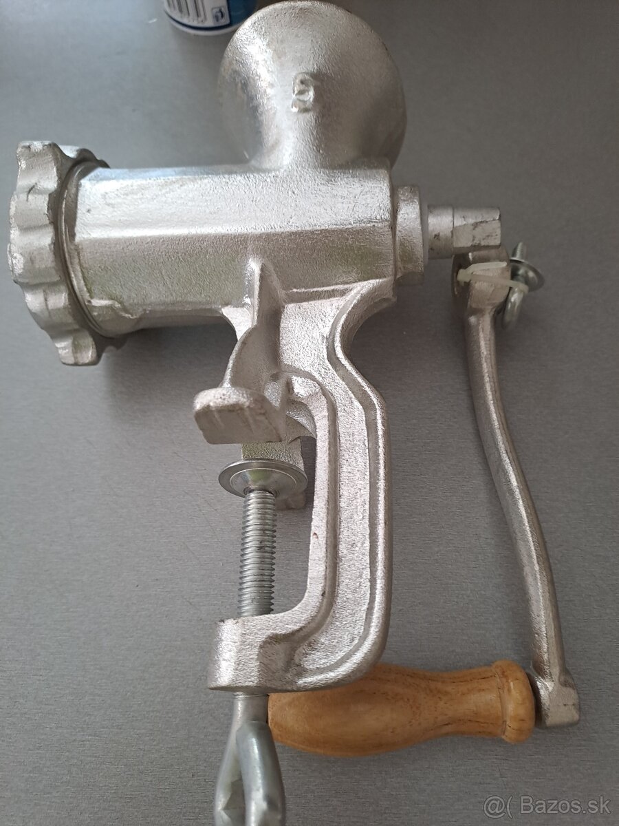 Predám mlyncek na mäso