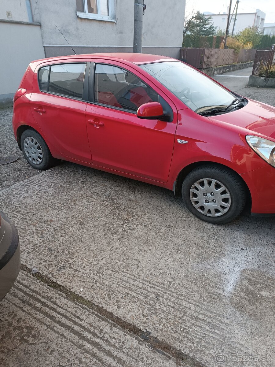 Predám Hyundai i20