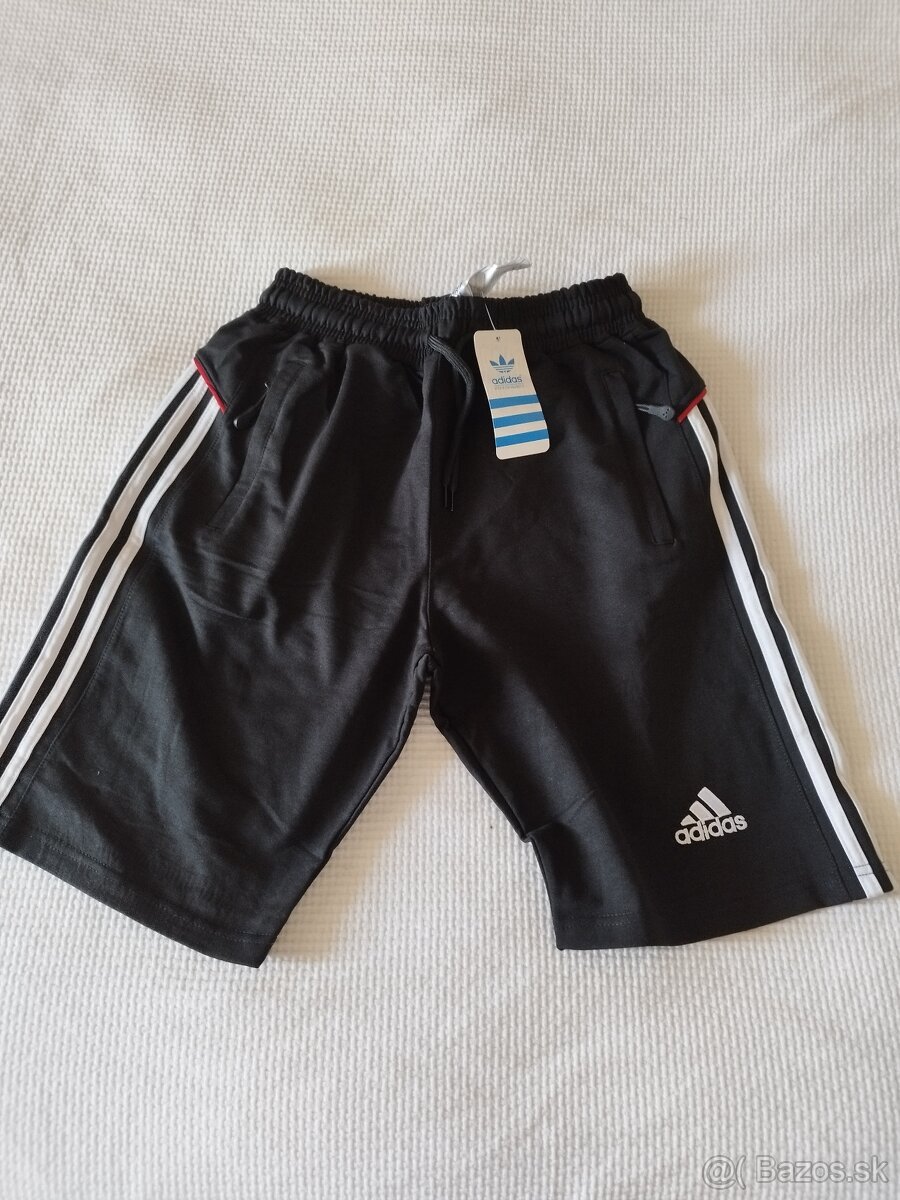 Kraťasy Adidas