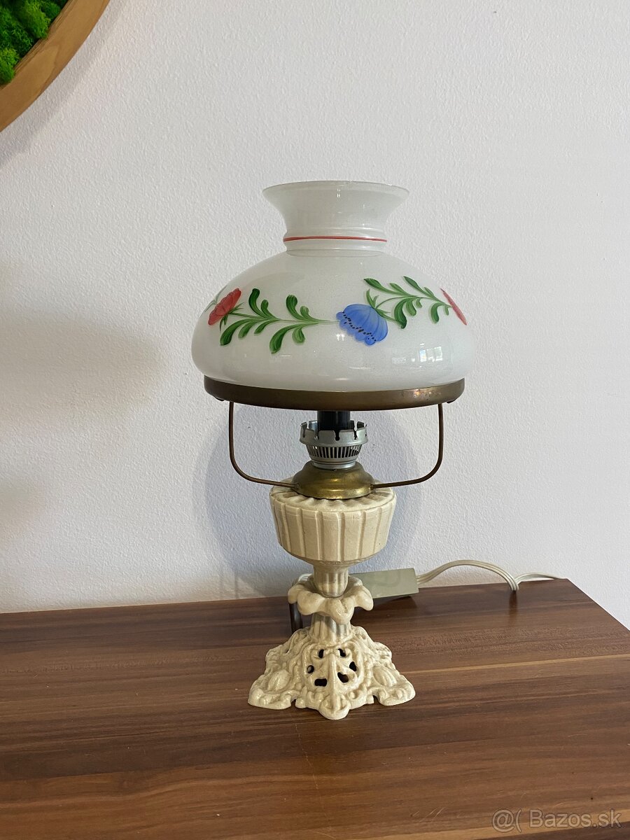 Elektrická Petrolejová lampa, funkčná