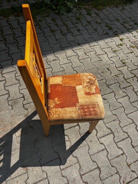 predam stoličky