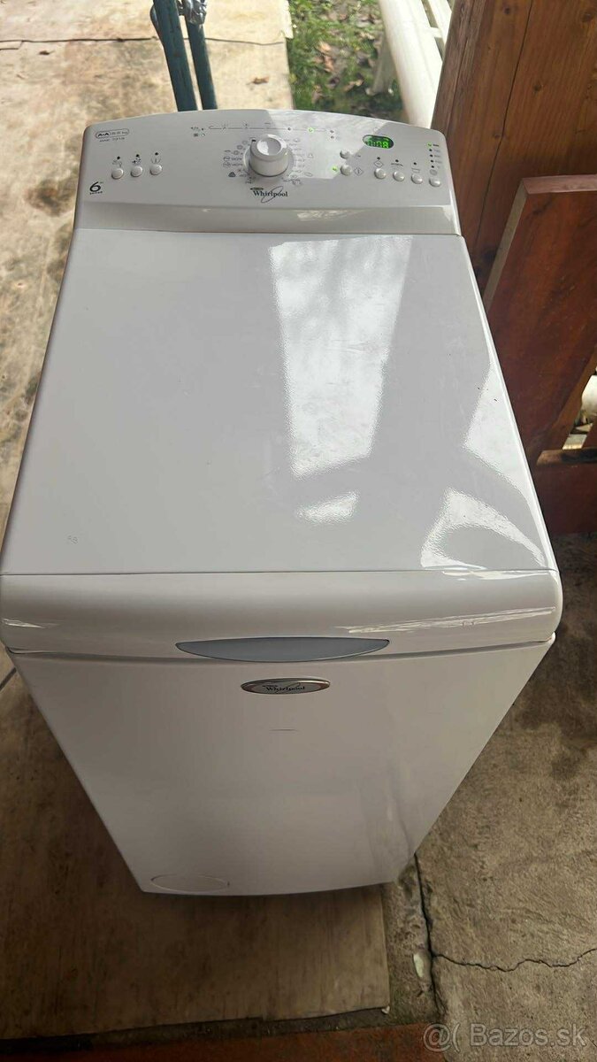 Práčka Whirlpool