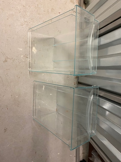 Liebherr spodné šuflíky, zásuvky z chladničky