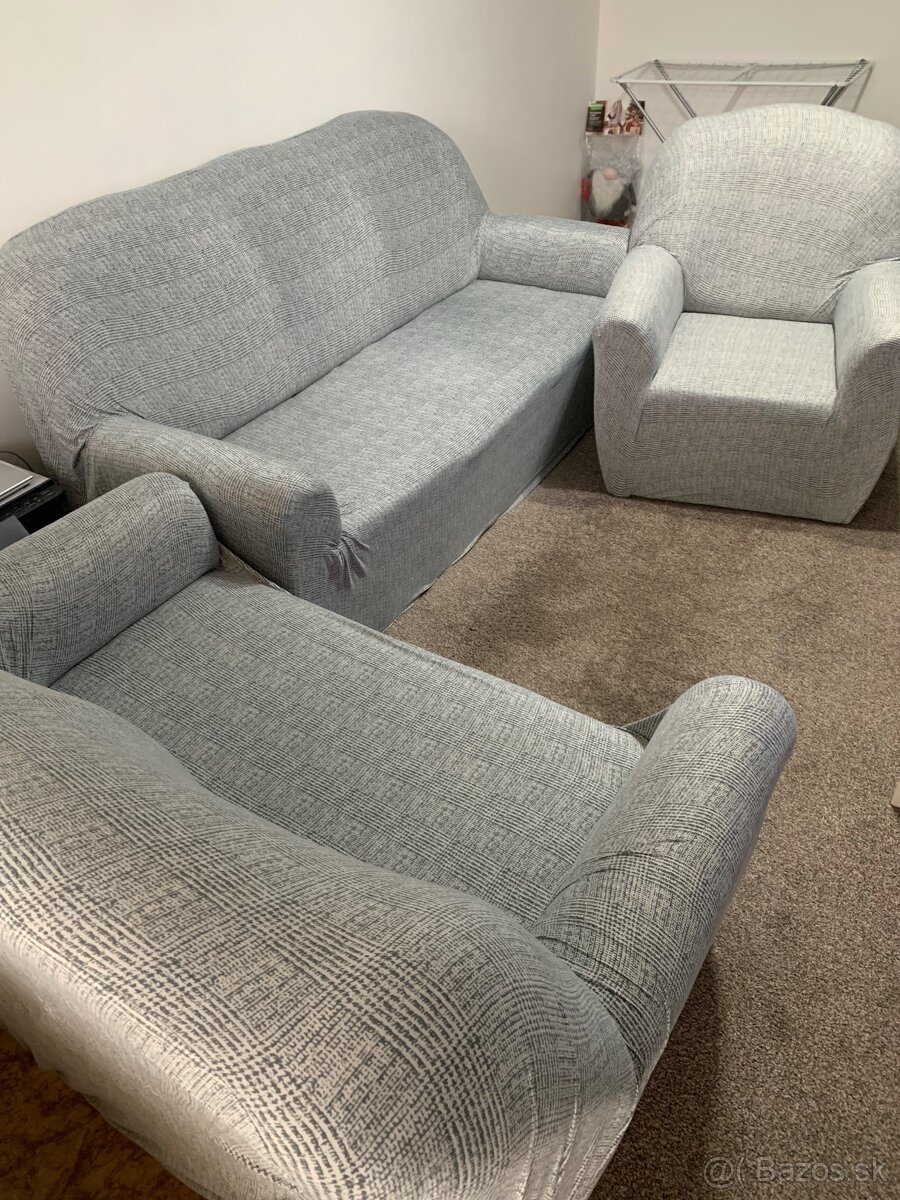 Predám gauč rozťahovací 3+2+1