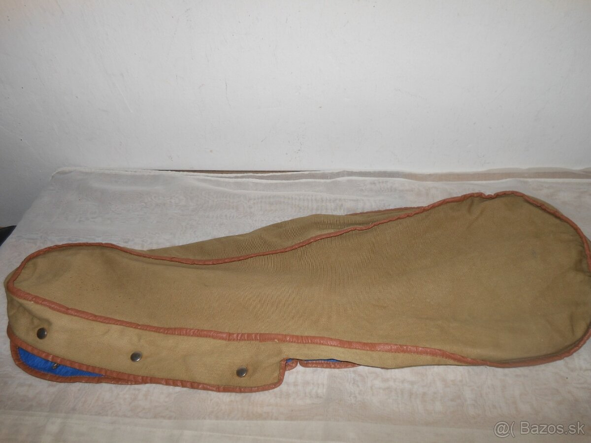Starodávne plátené púzdro na husle