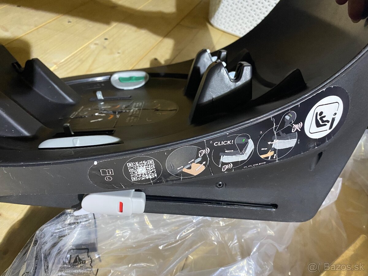 Cybex zakladna base Z