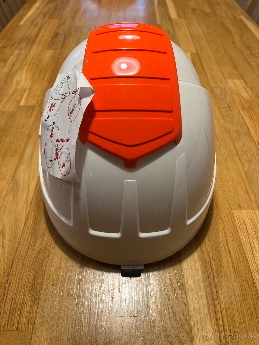 E-man prilba