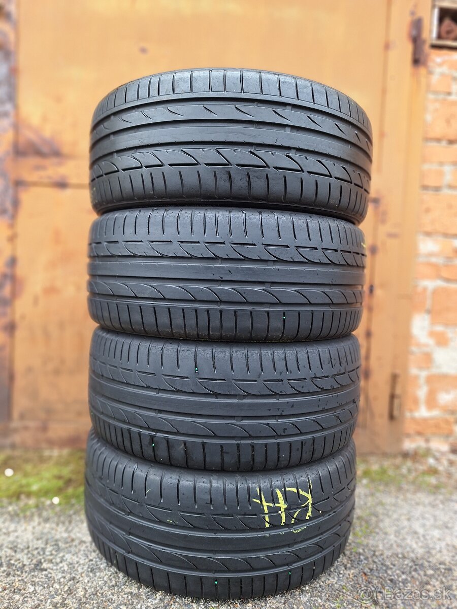 235/40 R19 Bridgestone
