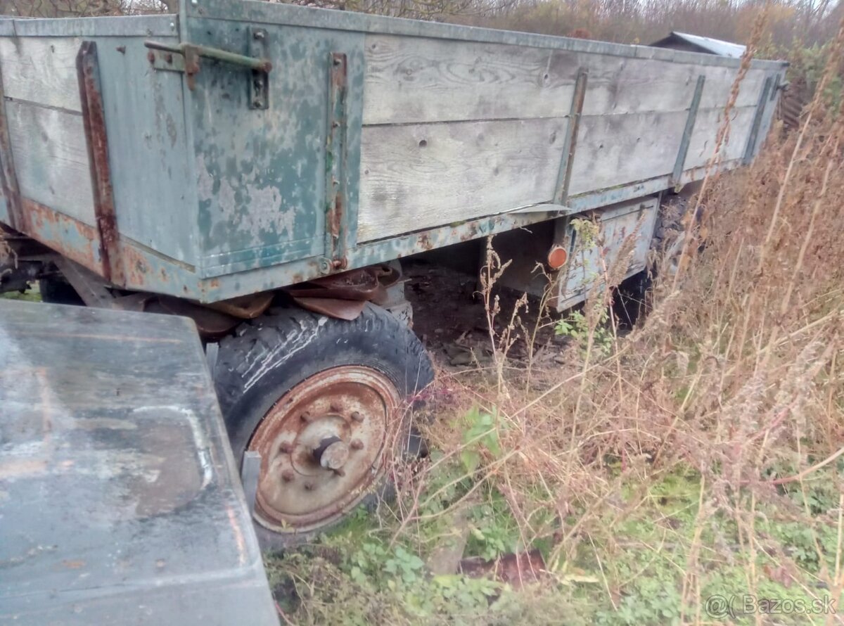 Vlečka za traktor