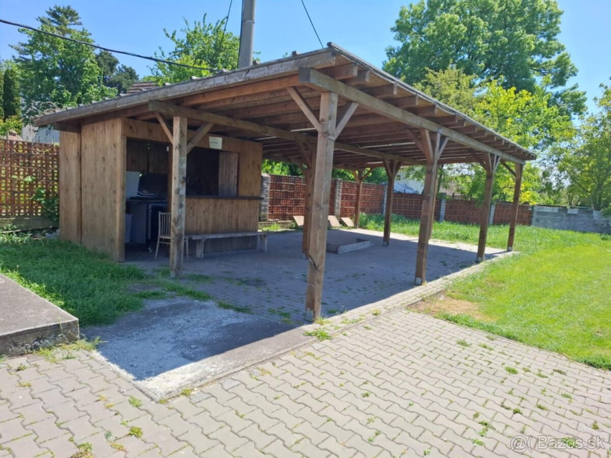Pergola