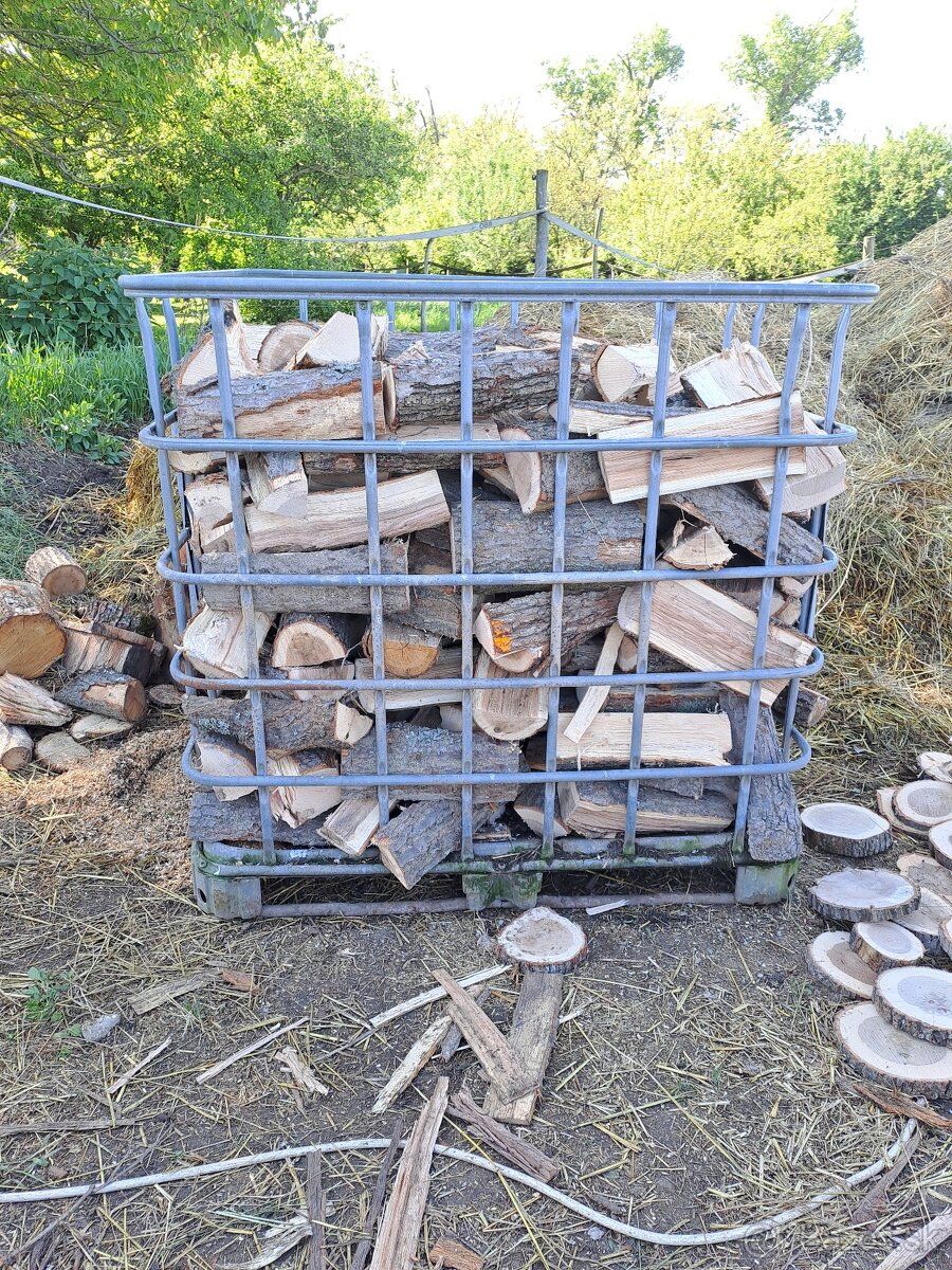 Predam dubove palivove drevo