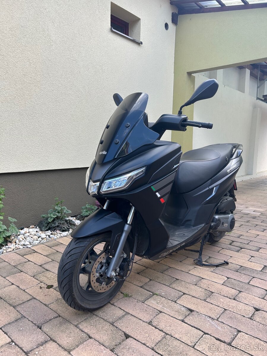 Aprilia sxr 50