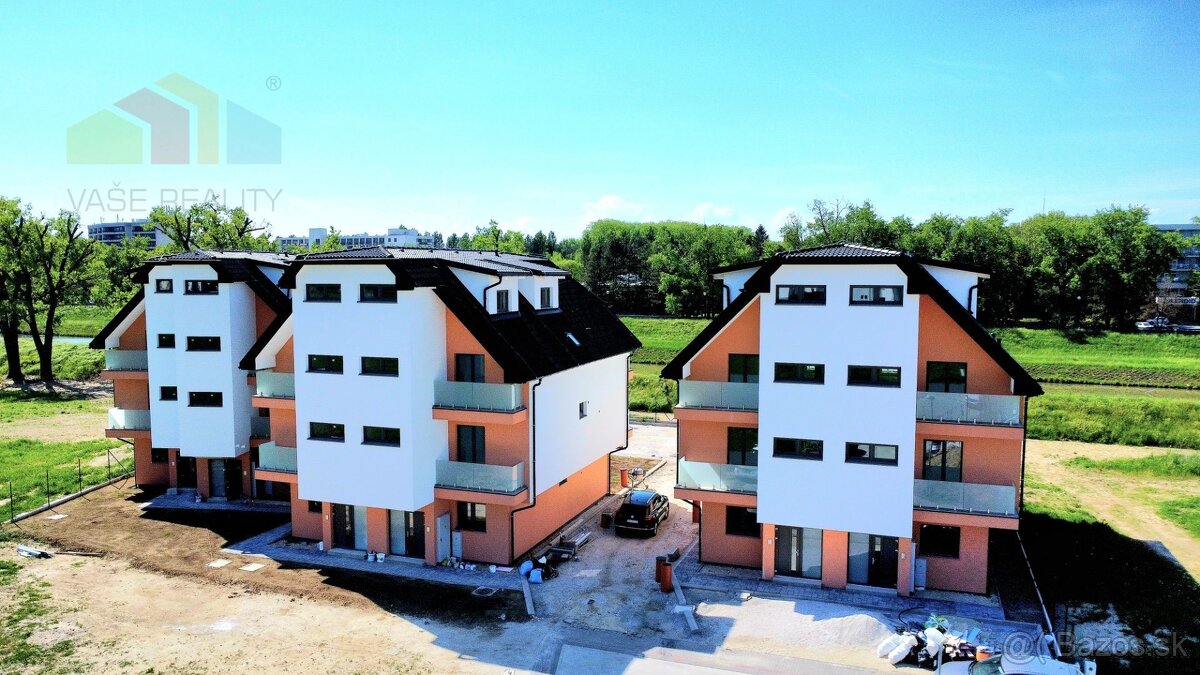 NA PREDAJ – 2-izbový byt 60 m2 v novostavbe RiverResort, Ban