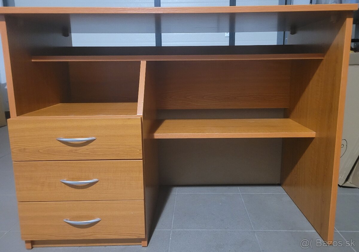 Predám set nábytku