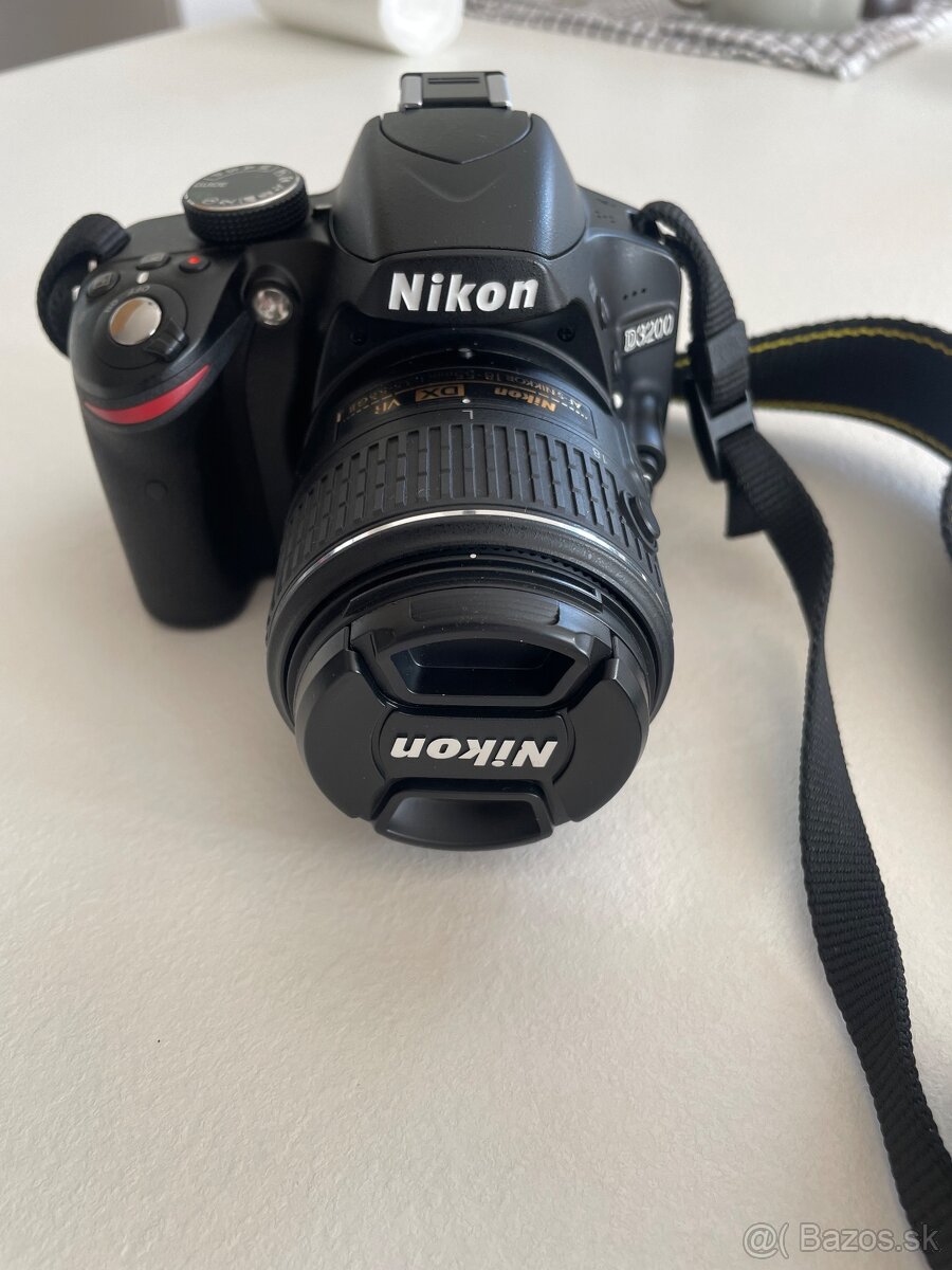 Nikon D3200 zrkadkovka TOP stav